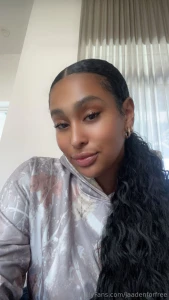 I m in a boss b tch mood rn