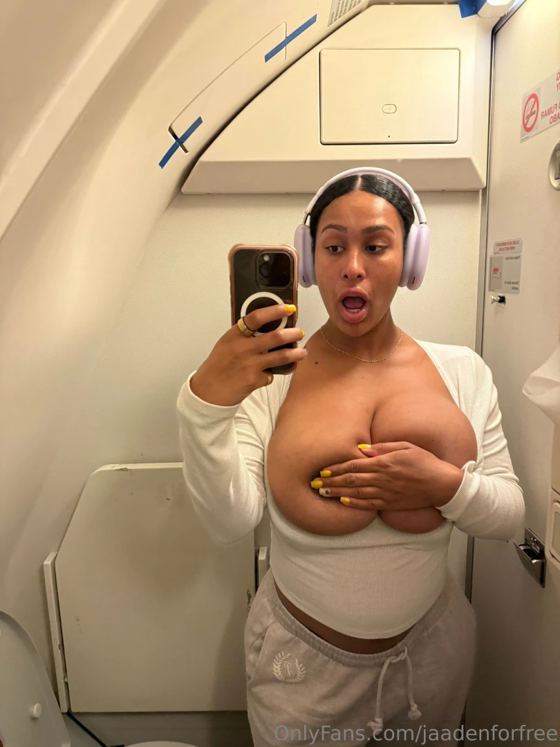 Would you follow me to the bathroom on the airplane 