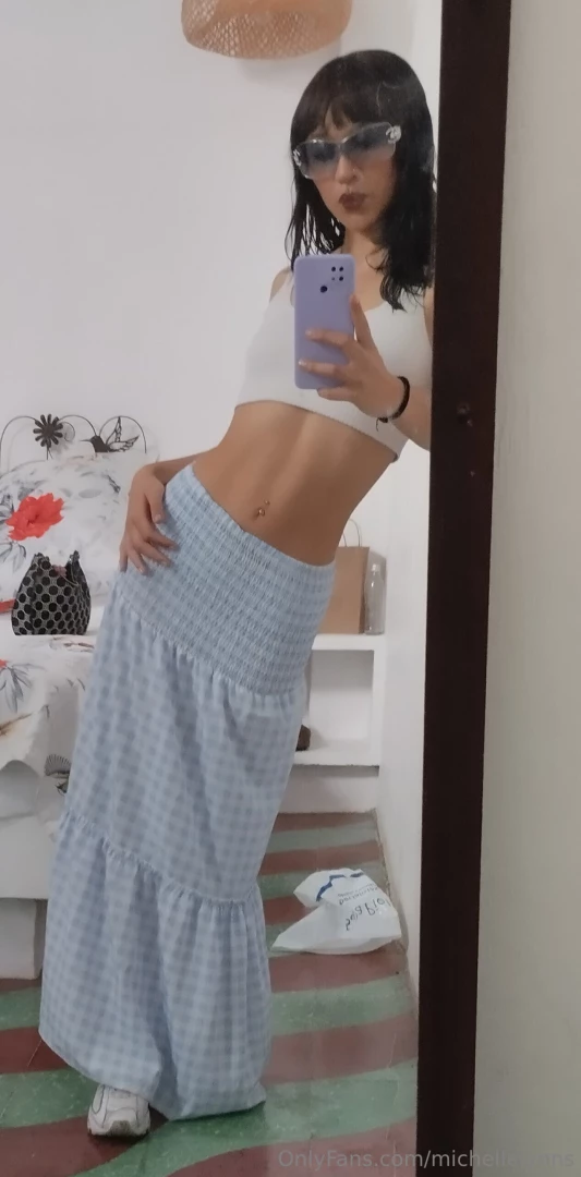 Follow my hottie pieckaboo here to bring you all the naughtiness and part 1 