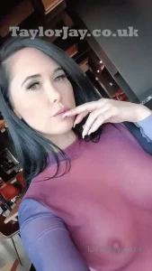 How i dress at a sports bar meeting a potential new bull who wants to