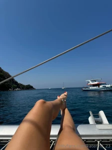 I m happy when i m traveling the world has become my studio every