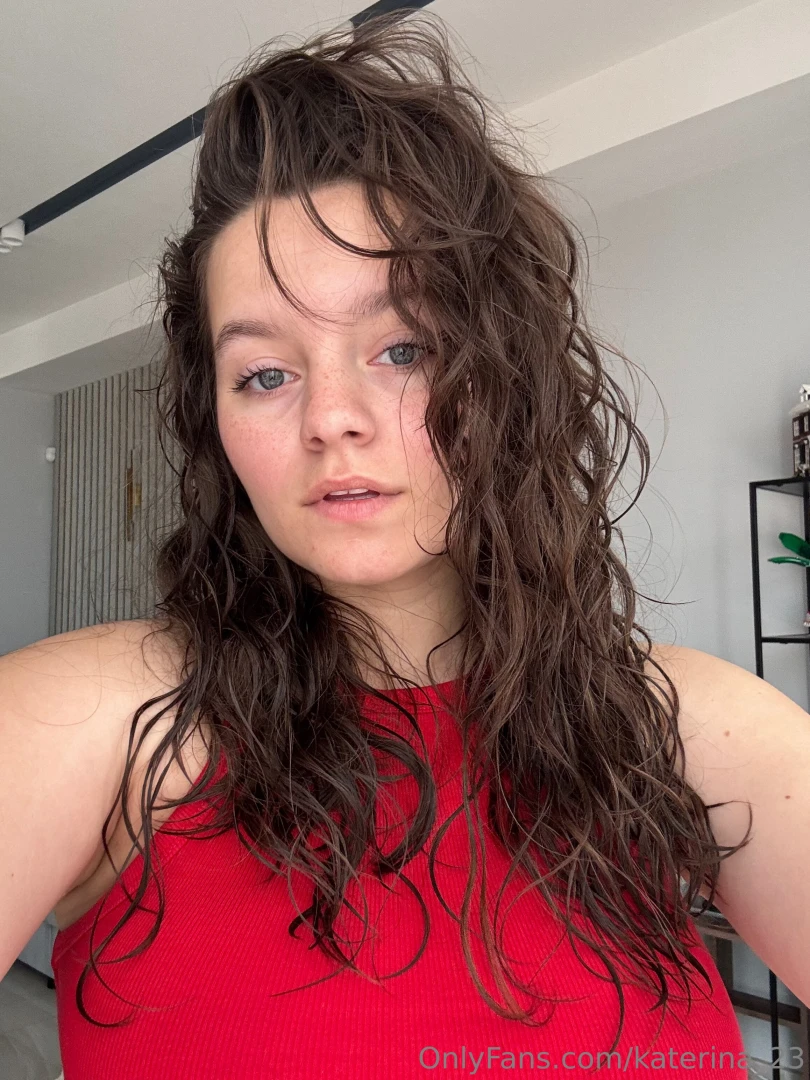 My freckles came out again not hiding them i m playing with them feels 