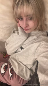 Who s cuddling up with me this sunday evening