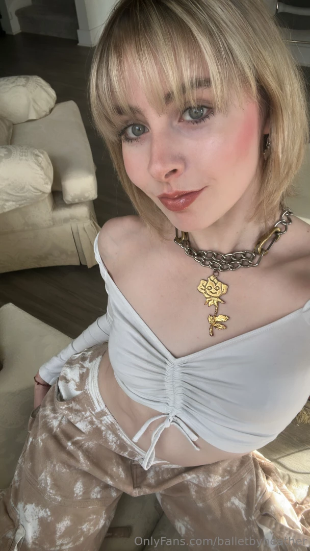 Sunday snuggles who s joining me 