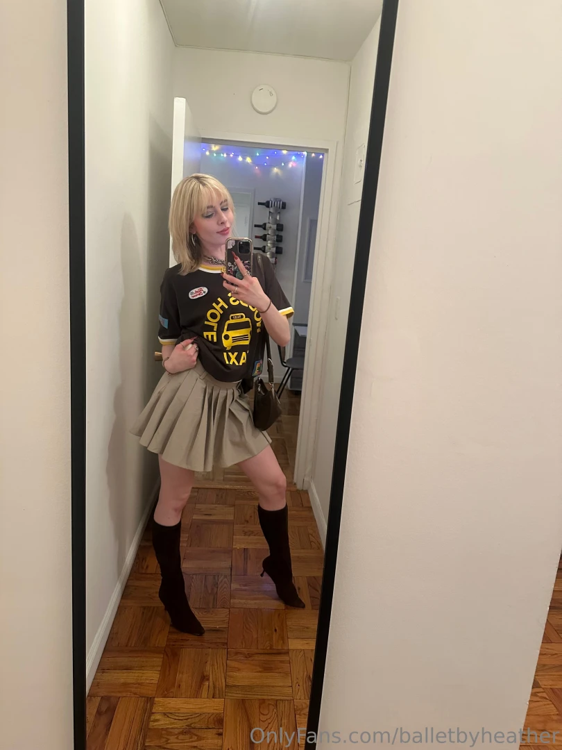 Who s up for an evening stroll 