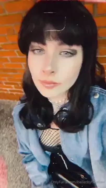 Goth vibe last night 