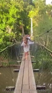 When your fear of falling holds up a whole tour