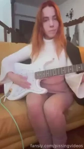 Remember when i smashed my last guitar well i just got a new guitar so