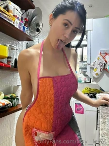 Hmm not here to impress just express