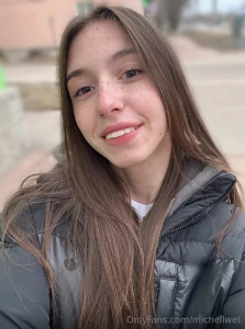 Hot girl iisabella_love this innocent cutie iisabella_love loves to part 87