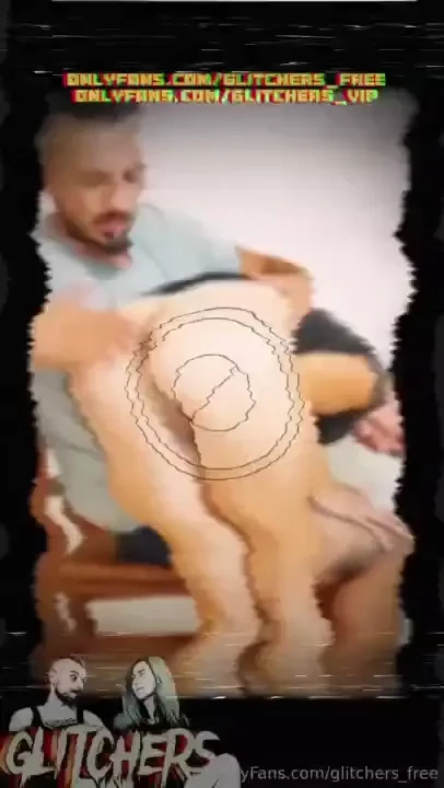 Vieni a goderti questa pornoperla sul nostro profilo vip glitchers_vip 