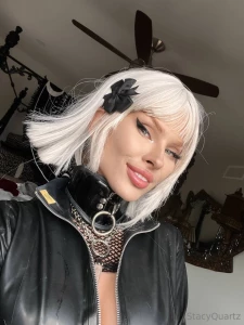 You just gonna open my dms and leave me here horny begging for part 3