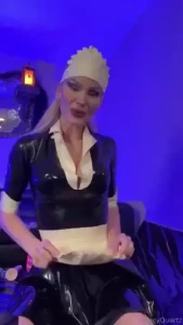 Going live https onlyfans com missquartz live