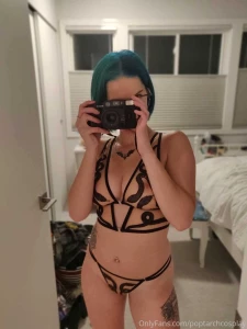 Sexy snake set from a few months back with my colored hair i love this part 6
