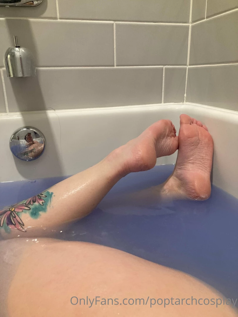 Where are my feets lovers at i was feeling extra cute in the bath with part 5 