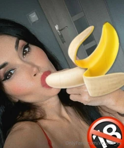 Is this banana as sweet as your dick maybe your dick in my mouth would part 1