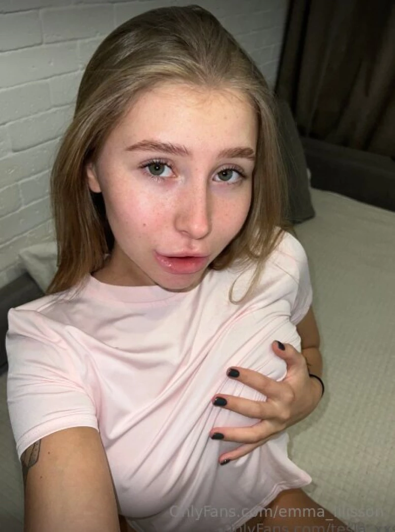 Let me distract you tesla_xxs cute girl tesla_xxs loves to play with part 101 