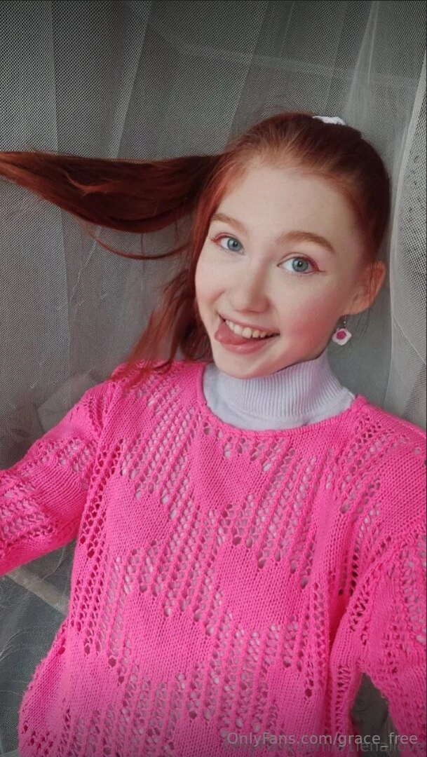 A1lenallove a very hot girl with juicy ass wants your attention are part 418 