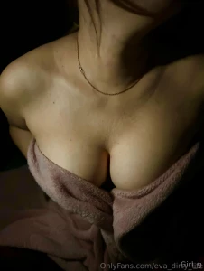 My friend eva_dirty_life is very hot and sexy she likes to show off
