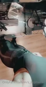 Hmm you like what you see now sit