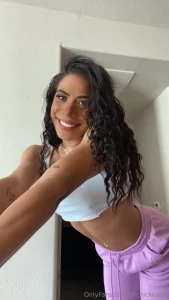 Looking all cute dm me now discover my naughty side