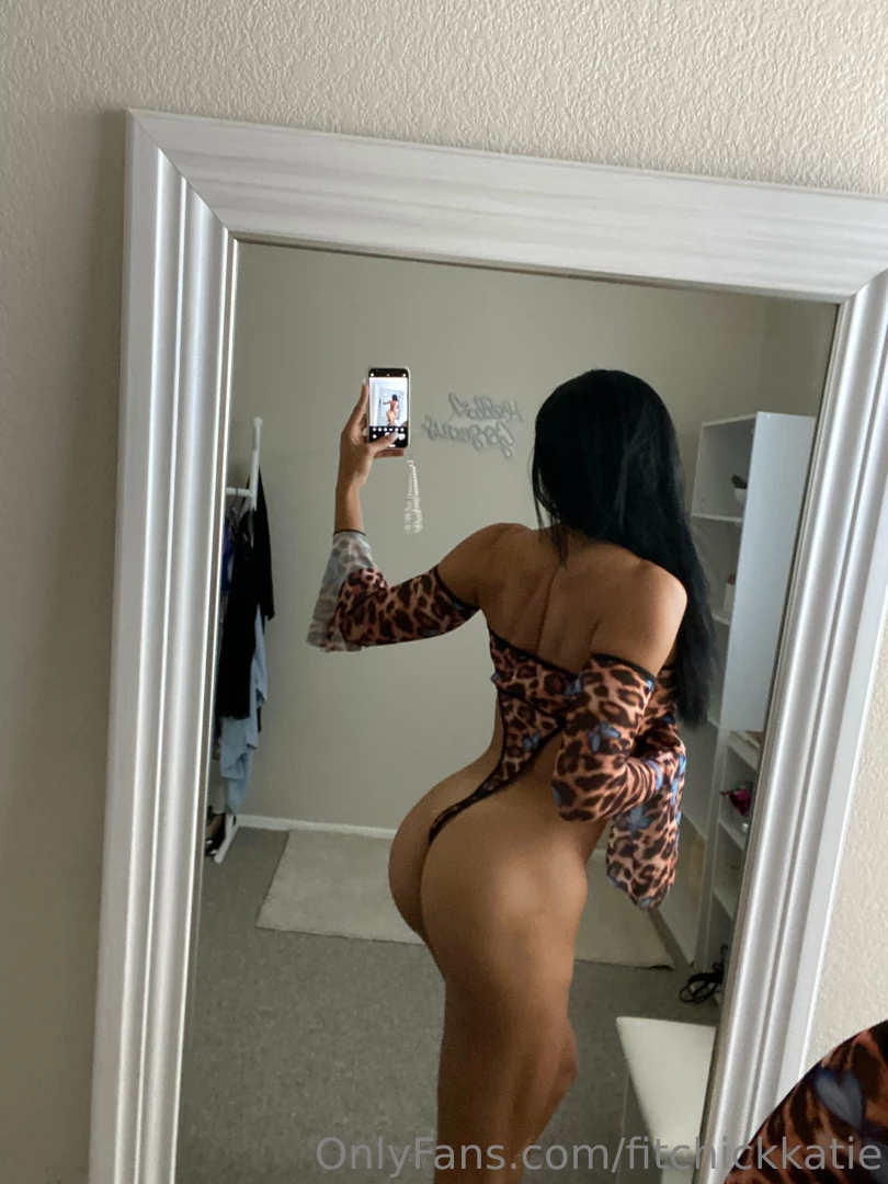 Party in the back humpday part 1 