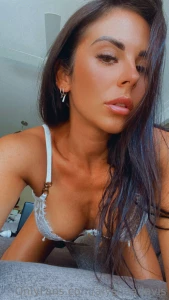 Good morning time for the gym but first let me help you with that