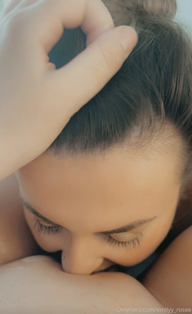 I love licking lexi s pussy dm for full video 