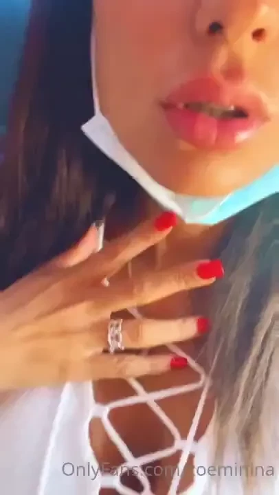 Will i make a video xxx in the bathroom of the plane 