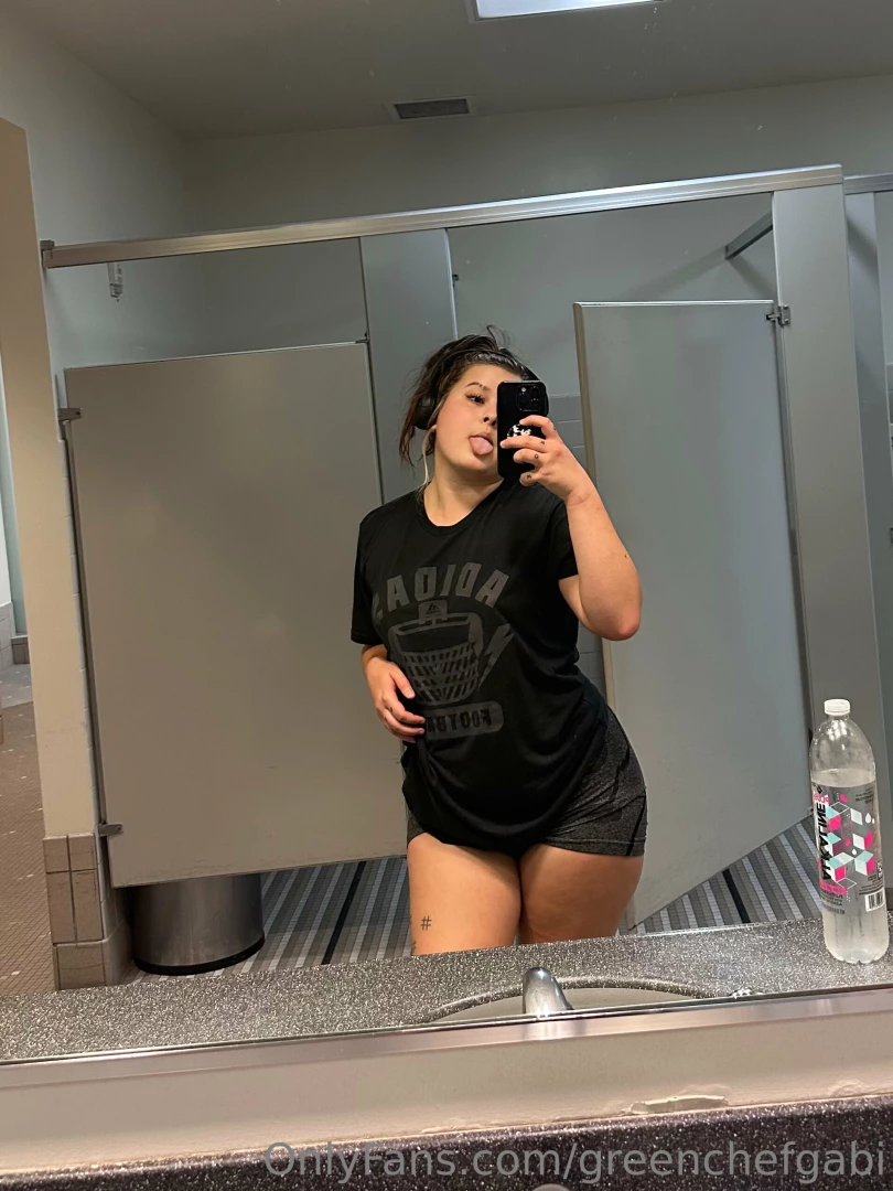 Thick thighs save lives right vegan food is great workout fuel part 1 