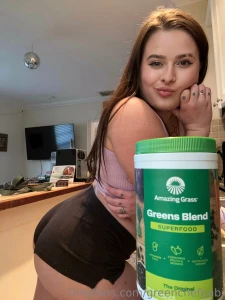 Let me introduce you to my holy grail supergreens powder let s face it
