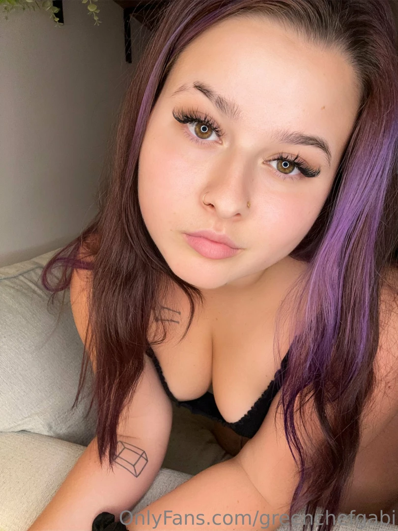Staring into your eyes to try to figure out what kinda vegan food we 