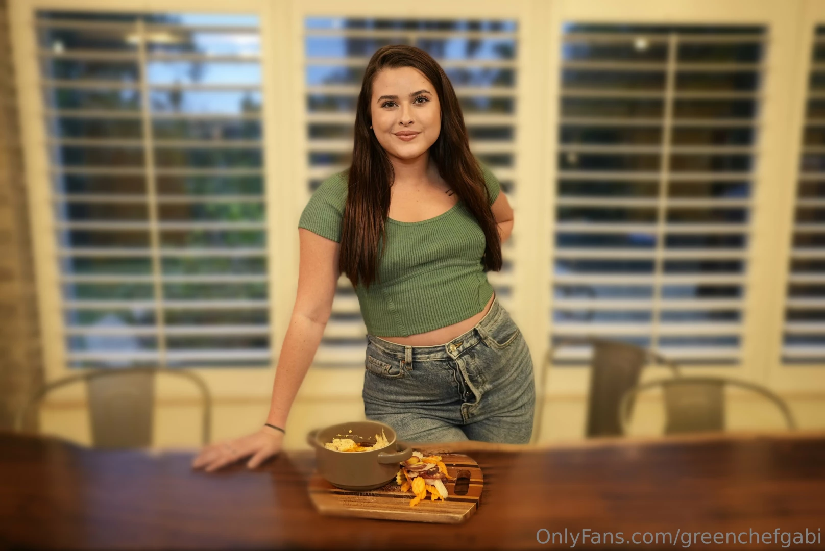 Did you know it s super easy to make your own hummus all you need is 