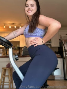 What s your new year s resolution mine is to be more active i put so