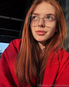 Tried to be productive ended up reading fanfiction for 3 hours part 1