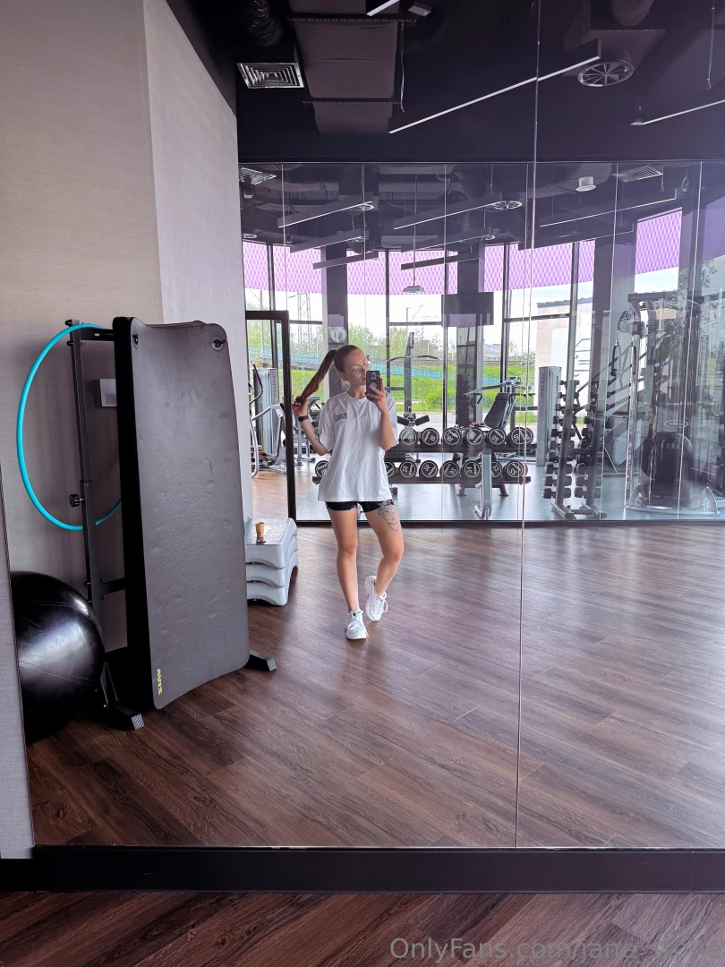 My body moves my mind wanders 