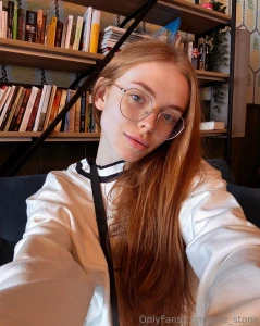 Just your favorite girl part 1