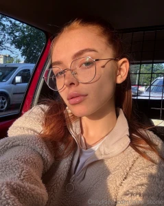 When you try to act normal but your inner gremlin escapes part 1