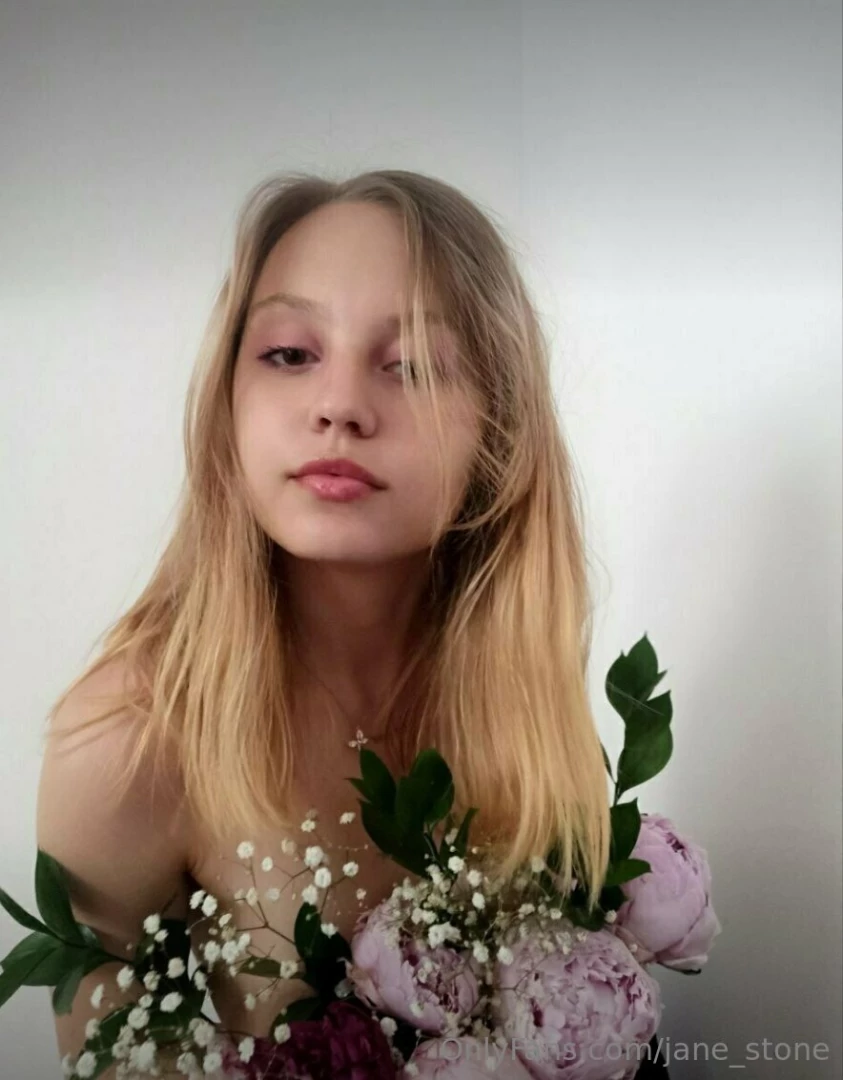 My dears my friend registered for onlyfans yesterday she turned 18 in part 1 