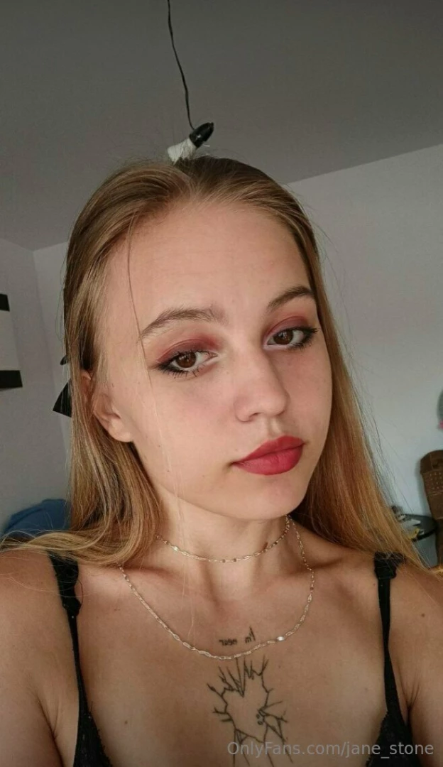 My dears my friend registered for onlyfans yesterday she turned 18 in part 2 