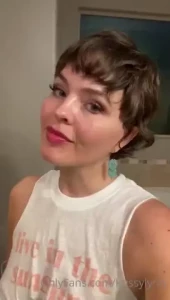 Hey loves my hair since shaving my hair off is getting longer i just