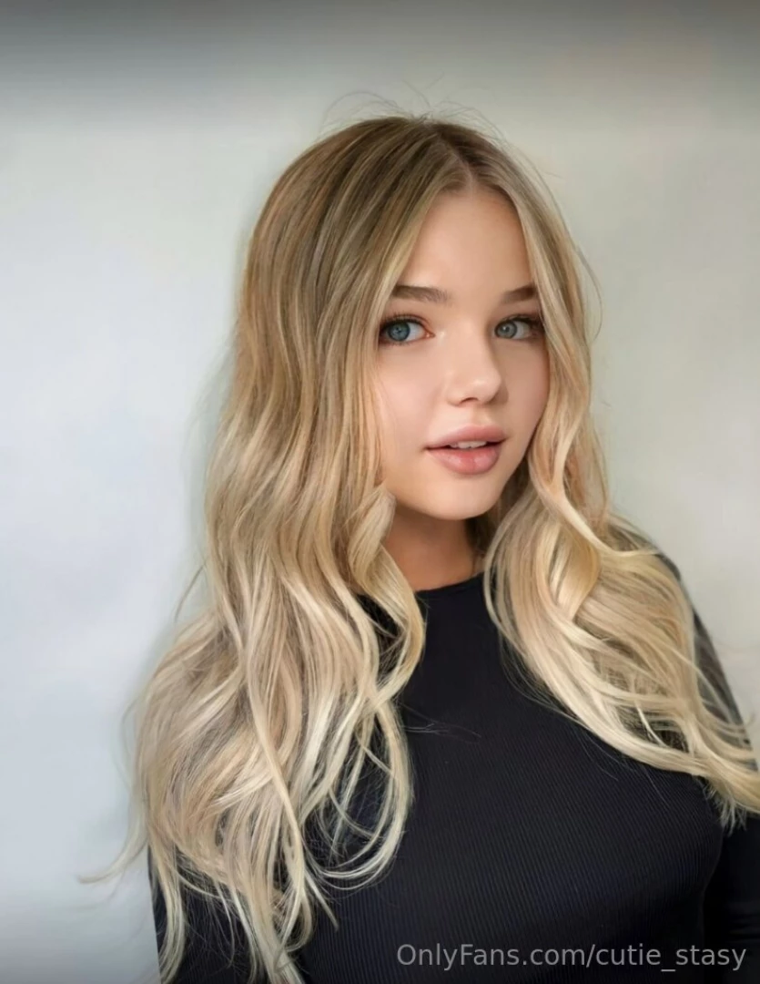 Sultry amgalice will captivate you with her seductive gaze and part 91 