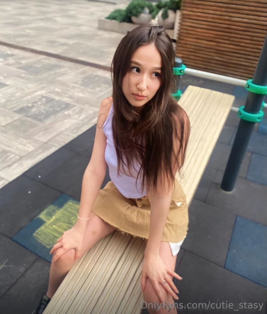 Ollikittyx now wet oh my god ollikittyx wants you i heard this cutie part 284 