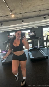 Oh daddy do you love how i move my body for you i shake my ass bounce part 28