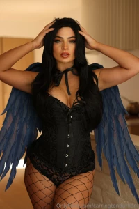 Spooky szn throwback i think i m really feeling the dark hair wbu part 1