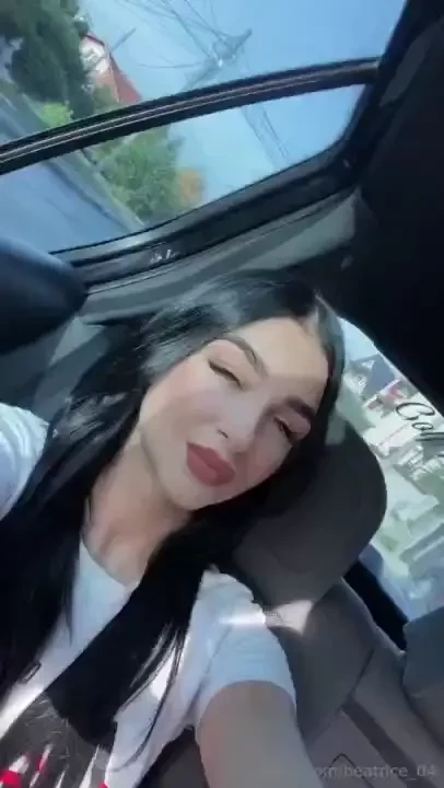 Ciao raga sono di nuovo online qui per voi pronta per divertirci 