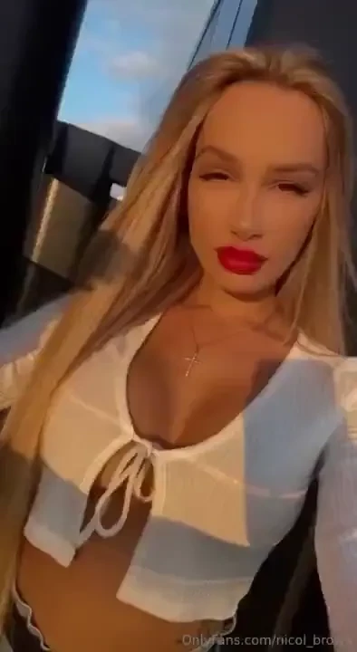 Try watching the video all the way to the end and looking only into my 