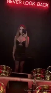 My girlfriend wouldn t let me record this video and kept trying to
