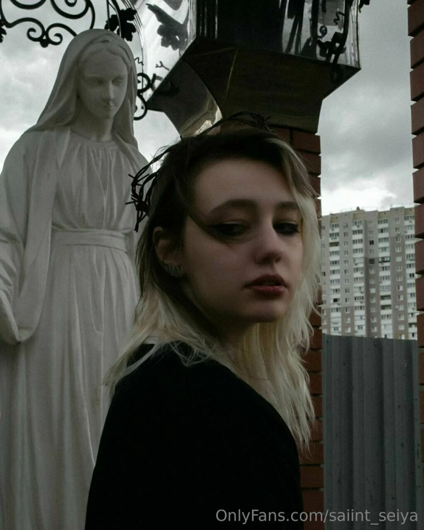 My thoughts are darker than yours 