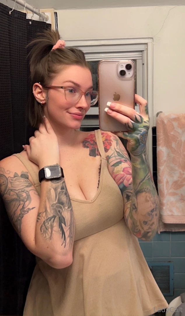 Doing cock rates today only 30 for regular rating or 35 for lingerie 